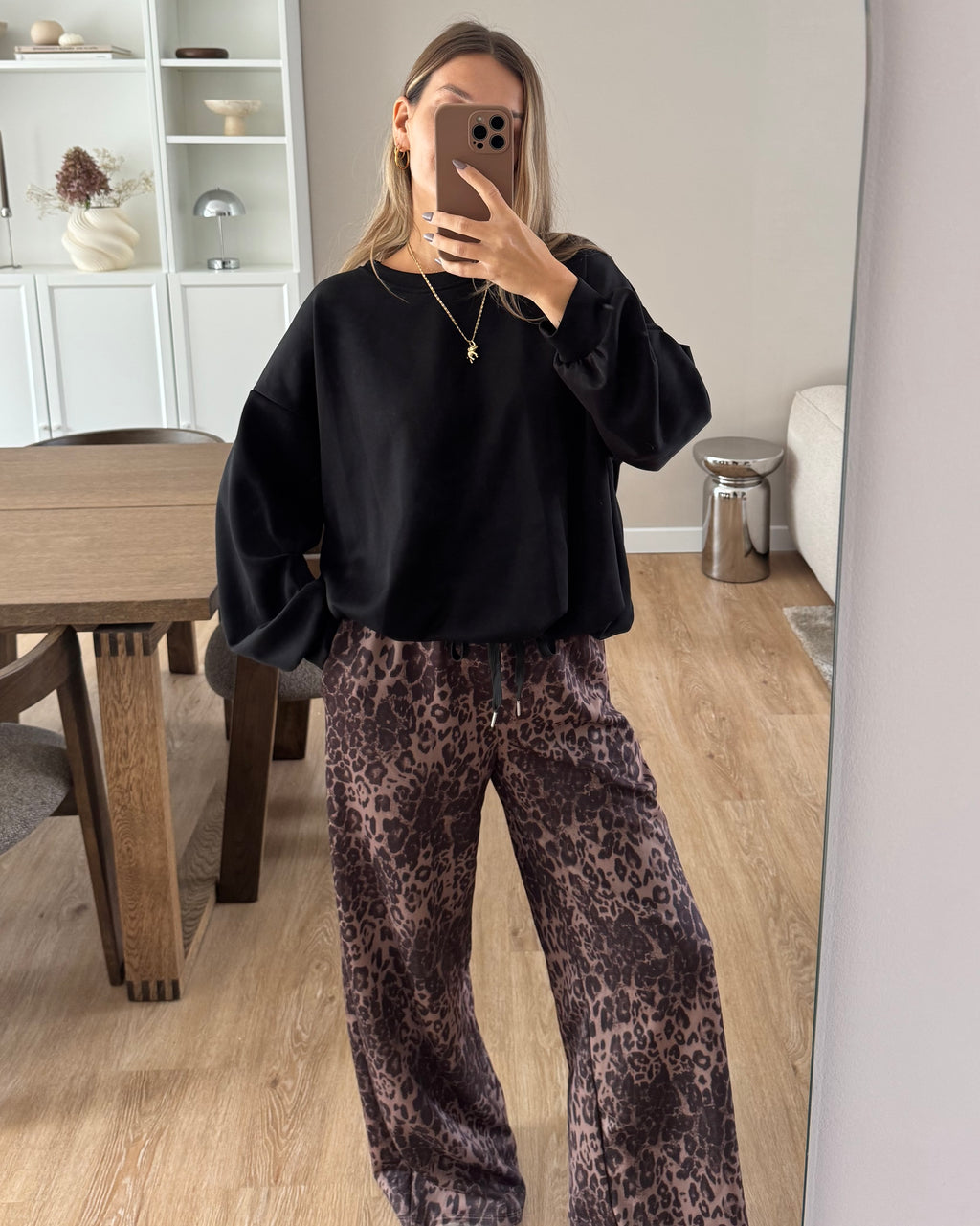 Leo Hose Modern Muse 2.0